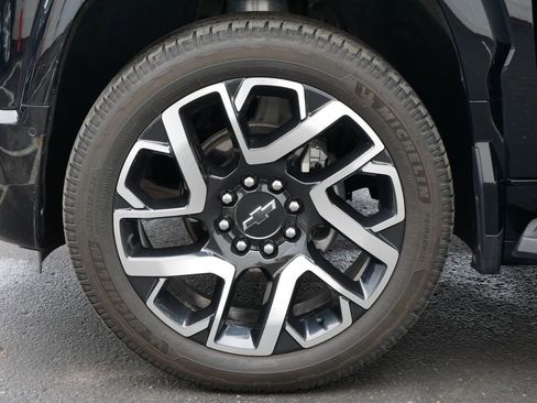 Used 2024 Chevrolet Silverado EV RST image 13