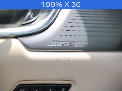 Used 2021 Cadillac XT5 Premium Luxury w/ LPO, Floor Liner Package AWD/4WD image 5