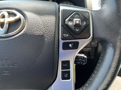Used 2021 Toyota Tundra SR5 w/ SR5 Leather Package AWD/4WD image 20