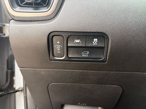 Used 2023 Kia Sorento X-Line EX image 14