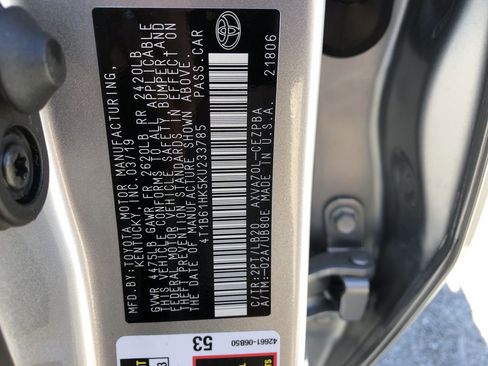 Used 2019 Toyota Camry XSE image 35