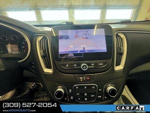 Used 2023 Chevrolet Malibu LT image 19