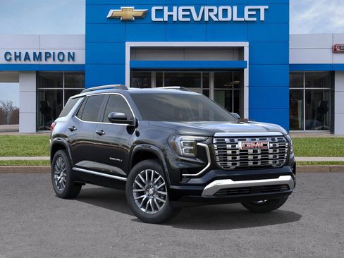 New 2026 GMC Terrain Denali w/ LPO, Floor Liner Package image 7