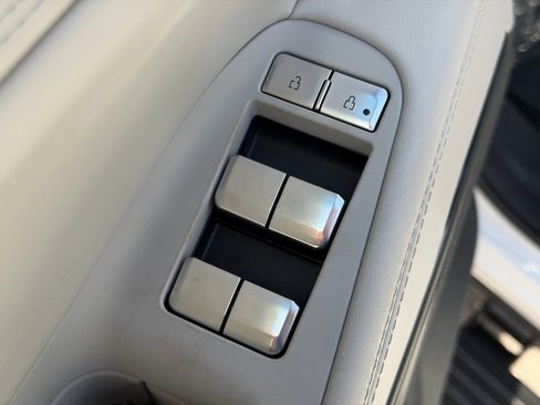 New 2026 Lincoln Navigator Reserve AWD/4WD image 27