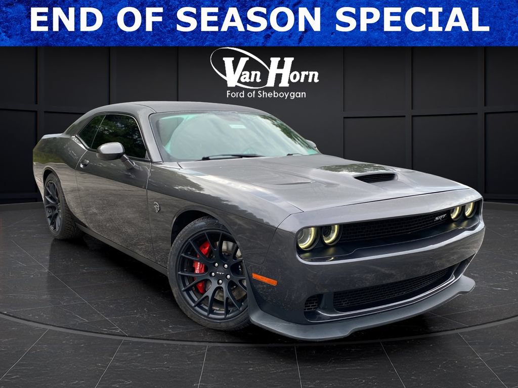 Used 2016 Dodge Challenger SRT Hellcat RWD image 1