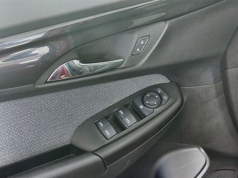 Used 2025 Chevrolet TrailBlazer LT FWD image 15