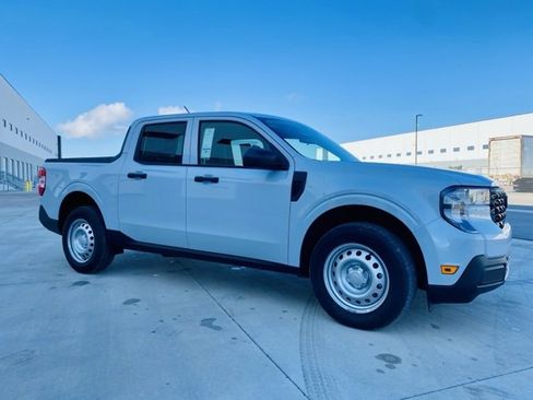 New 2025 Ford Maverick XL w/ Equipment Group 102A image 3