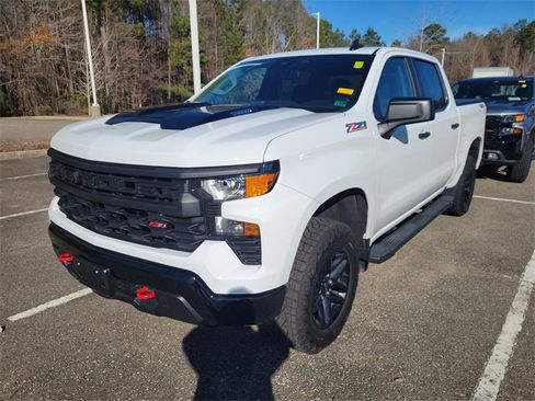 Used 2025 Chevrolet Silverado 1500 Custom Trail Boss image 7