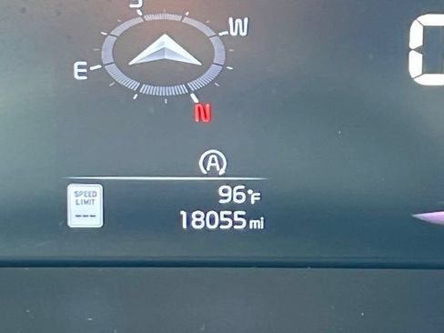 Certified 2023 Kia Soul S FWD image 35