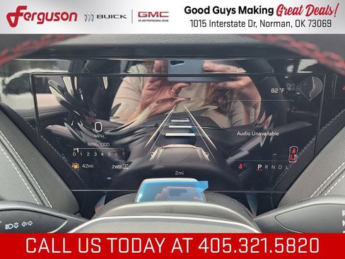 New 2026 GMC Yukon XL AT4 Ultimate AWD/4WD image 28