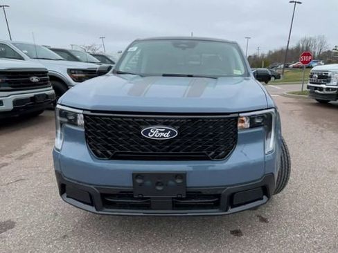 New 2026 Ford Maverick Lariat image 7