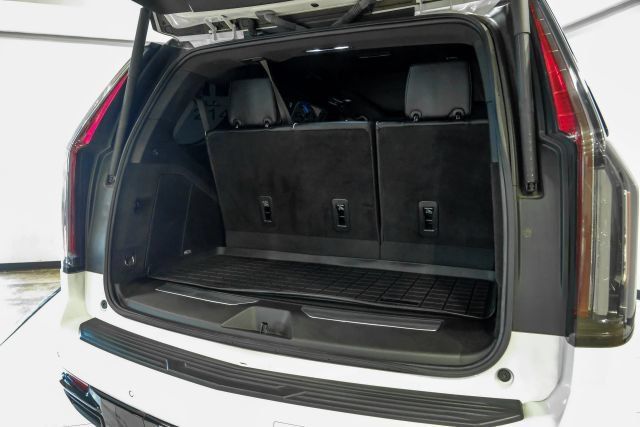 Used 2023 Cadillac Escalade Sport RWD image 72