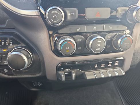 Used 2023 RAM 1500 Big Horn AWD/4WD image 18