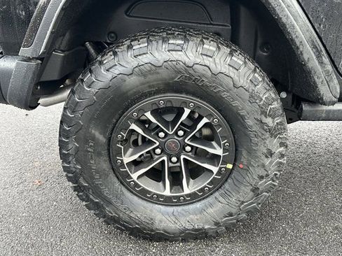 New 2026 Jeep Wrangler Unlimited Rubicon image 18