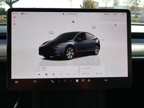 Used 2024 Tesla Model Y Long Range image 48