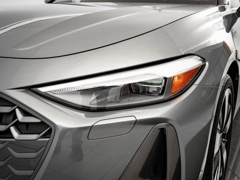 New 2025 Audi A5 2.0T Premium image 15