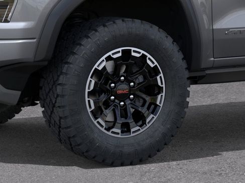 New 2026 GMC Canyon AT4 AWD/4WD image 9