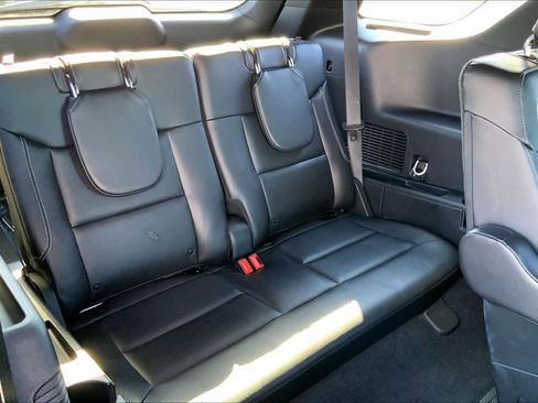 Certified 2023 Ford Explorer ST w/ Equipment Group 401A image 18