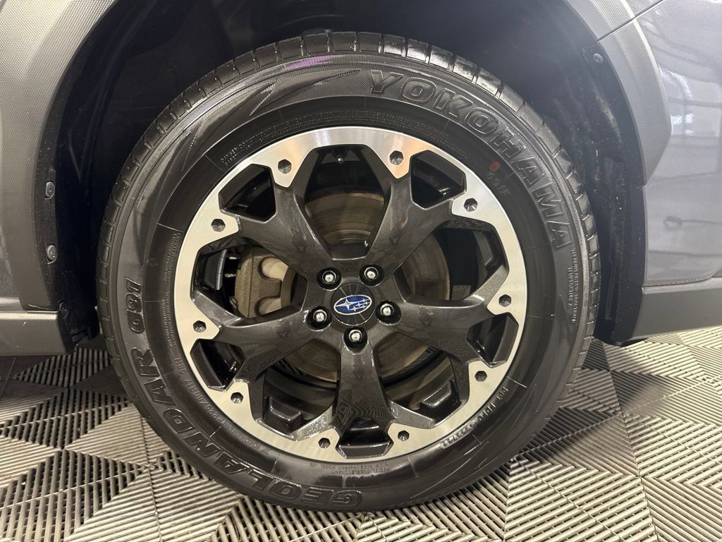 Used 2023 Subaru Crosstrek 2.0i AWD/4WD image 13