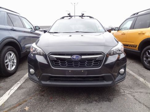 Used 2019 Subaru Crosstrek 2.0i Premium image 2