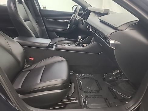 Used 2024 MAZDA MAZDA3 s FWD image 15