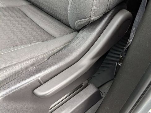 Used 2024 Chevrolet Silverado 3500 LT image 20