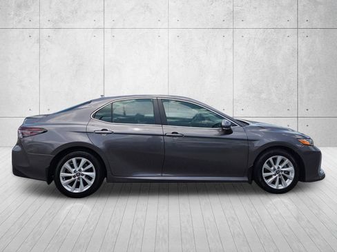 Used 2024 Toyota Camry LE w/ Convenience Package FWD image 5