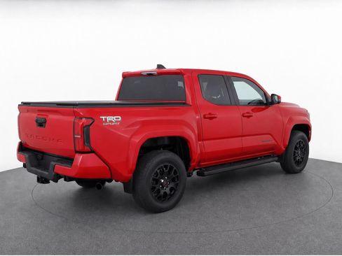 Certified 2025 Toyota Tacoma TRD Sport AWD/4WD image 4