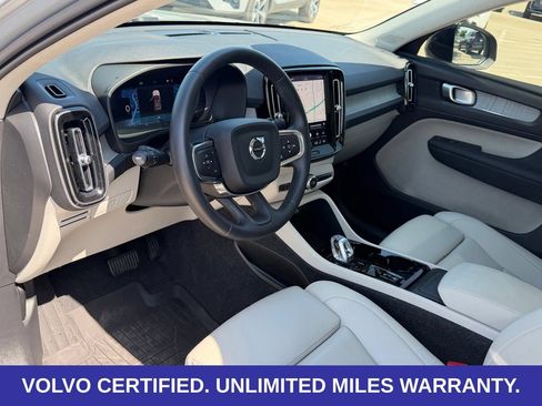 Certified 2026 Volvo XC40 B5 Plus AWD/4WD image 14