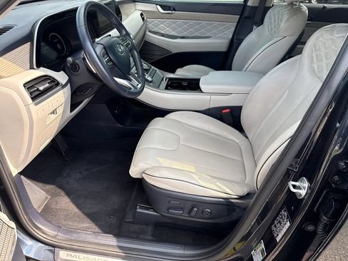 Used 2021 Hyundai Palisade Calligraphy w/ Winter Package FWD image 9
