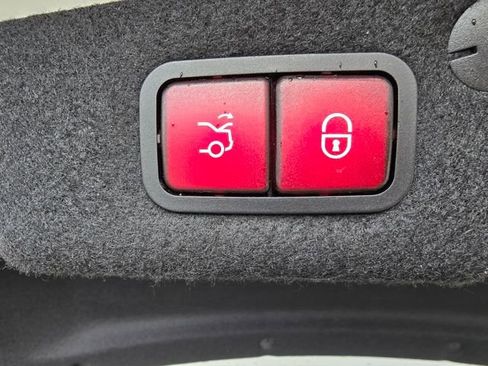 Used 2021 Mercedes-Benz C 300 4MATIC Sedan image 49