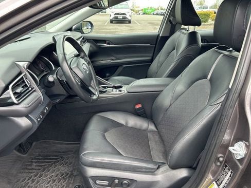 Used 2024 Toyota Camry XSE FWD image 14