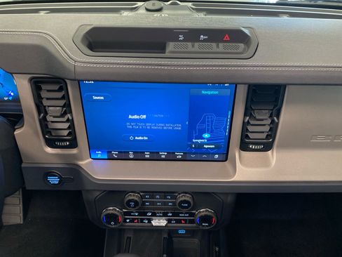 New 2025 Ford Bronco Outer Banks image 23