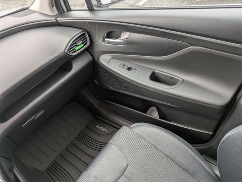 Used 2022 Hyundai Santa Fe SEL w/ Cargo Package image 17