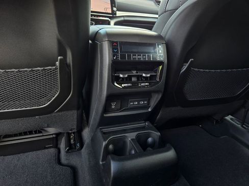 New 2026 Jeep Grand Cherokee L Limited AWD/4WD image 28