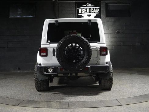 Used 2021 Jeep Wrangler Unlimited Sahara image 4