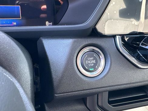 New 2025 Chevrolet Colorado W/T image 25