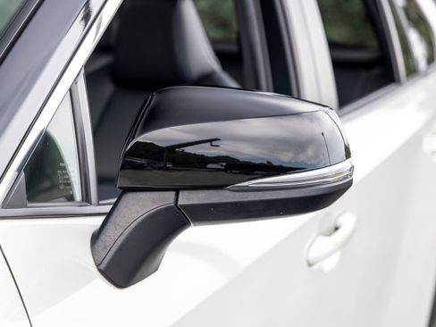 Used 2019 Toyota RAV4 XSE AWD/4WD image 19