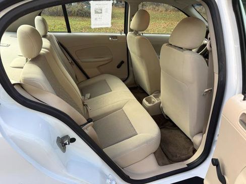 Used 2007 Chevrolet Cobalt LS w/ Enhanced Safety Package image 17