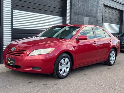 Used 2009 Toyota Camry LE image 6