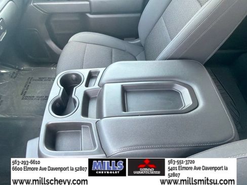 Used 2019 Chevrolet Silverado 1500 Custom Trail Boss w/ Custom Convenience Package AWD/4WD image 19