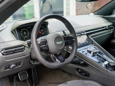 Used 2025 Aston Martin DB12 Coupe image 43