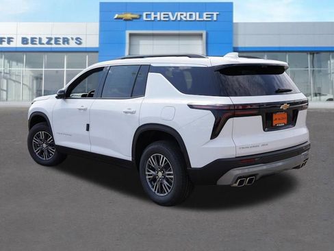 New 2026 Chevrolet Traverse LT w/ Driver Confidence Package image 5