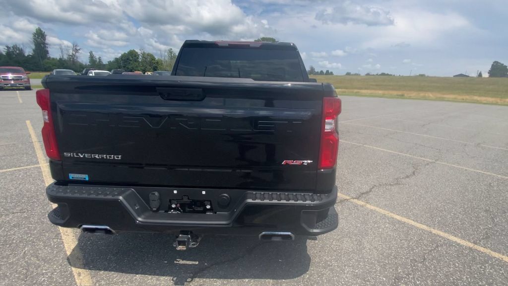 Certified 2023 Chevrolet Silverado 1500 RST w/ Z71 Off-Road Package AWD/4WD image 8