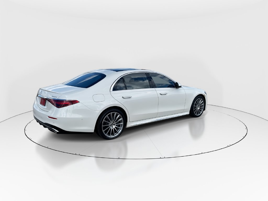 Used 2023 Mercedes-Benz S 500 4MATIC w/ AMG Line image 8