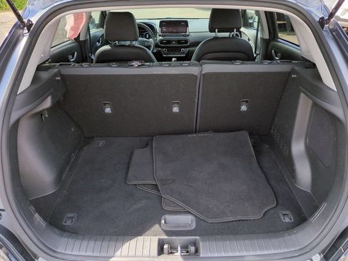 Used 2022 Hyundai Kona Limited FWD image 13