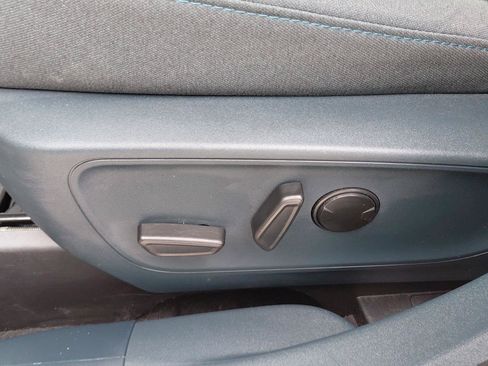 Used 2025 Ford Maverick XLT w/ XLT Luxury Package AWD/4WD image 25