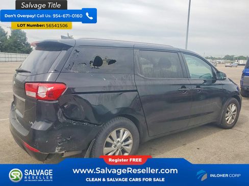 Used 2016 Kia Sedona LX w/ LX Essentials Premium Package FWD image 4