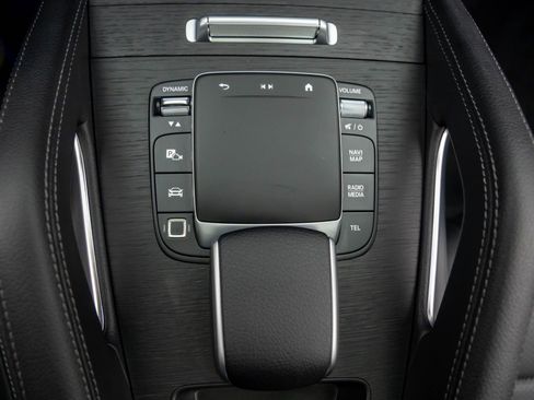 New 2026 Mercedes-Benz GLE 450 4MATIC image 25