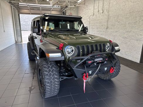 Used 2020 Jeep Wrangler Unlimited Rubicon AWD/4WD image 2